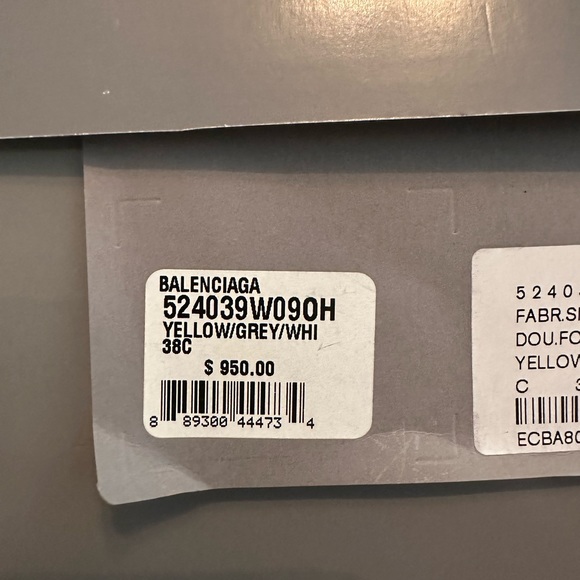 Balenciaga Triple S sneakers - Picture 2 of 11